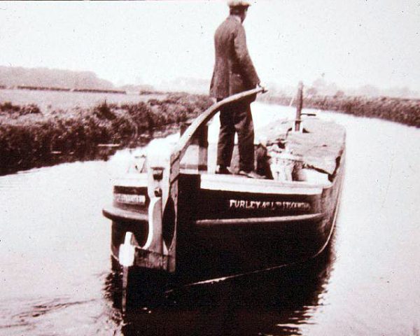Cuckoo boats - Chesterfield Canal Trust